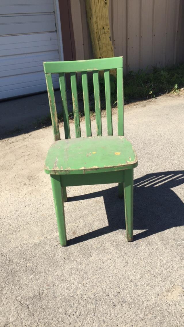 Rental store for KIDS CHAIR VINTAGE GREEN in Auburn IN
